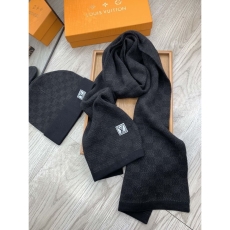 Louis Vuitton Caps Scarfs